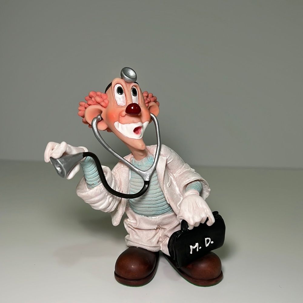 Slapstix by Cast Art Doctor Clown Figurine